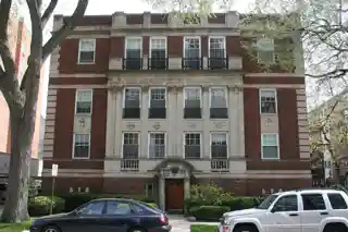 Building at 1505–1509 Oak Avenue