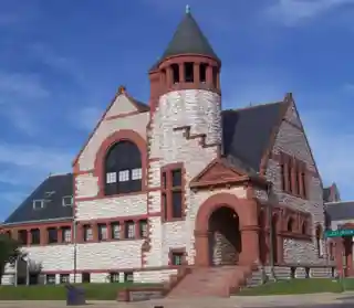 Hoyt Library