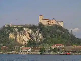 Rocca Borromeo