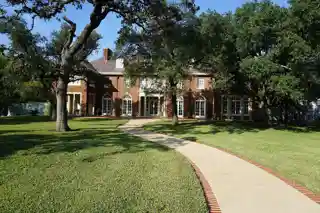 The Astin Mansion