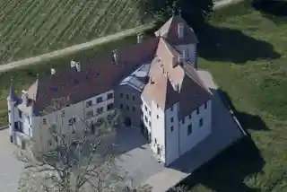 Allaman Castle