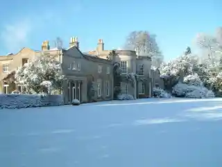 Harptree Court