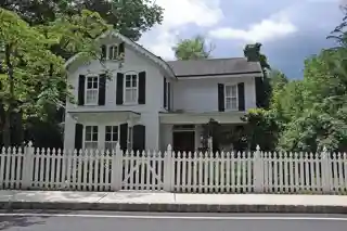 Closter Road–Oak Tree Road Historic District