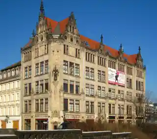 Jewel Palace