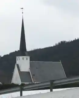 Vingrom Church