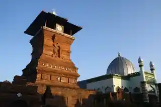 Menara Kudus Mosque