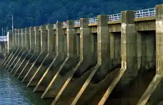 Guntersville Dam