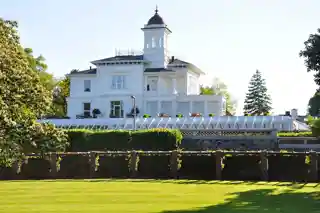 Hvidøre House