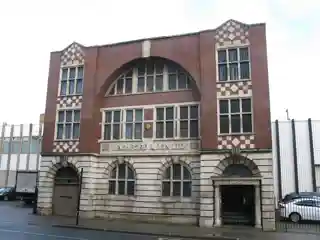 Ashford & Sons