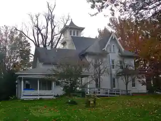 Slifer House