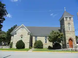 Church of the Saviour and Cemetery