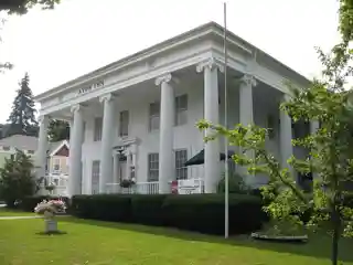 Avon Inn
