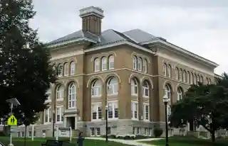 Main Street–College Street Historic District