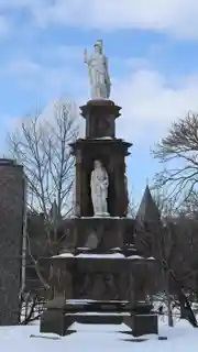 Canadian Volunteer Monument