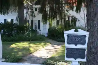 Wilbur Cahoon House