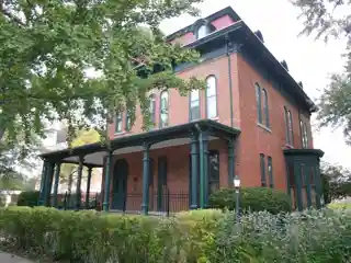 Vincent House
