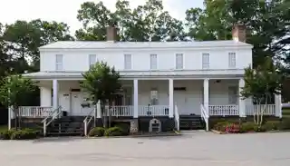 Alexander–Hill House