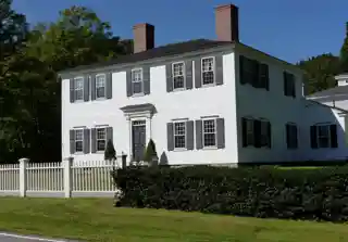 Hutchinson House