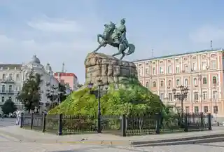 Monument to Bohdan Khmelnytsky
