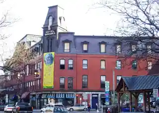 Brooks House