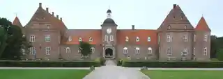 Ulstrup Castle