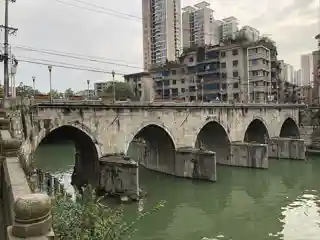Shizi Bridge
