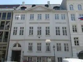 Amaliegade 8