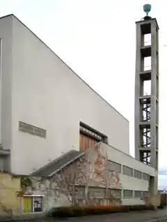 Hus Congregational House