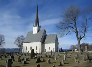 Stange Church