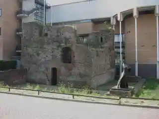 Te Riviere Castle