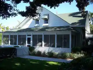 Historic Palm Cottage