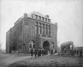 Barnum Hall