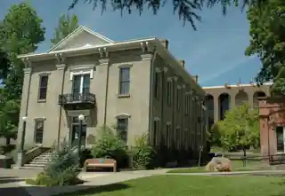 Lake County Courthouse