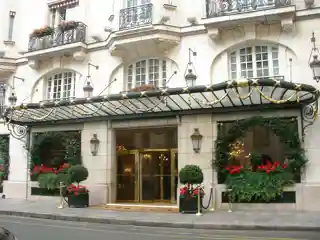 Le Bristol Paris
