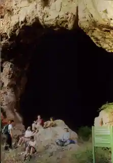 Zuttiyeh Cave