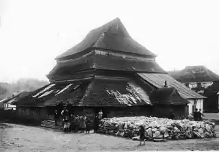 Gwoździec Synagogue