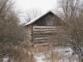 Kemp, John and Margarethe, Cabin