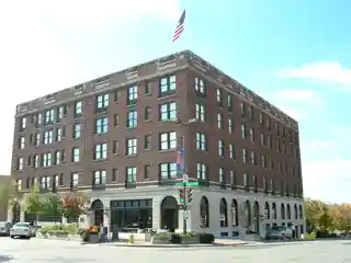 The Eldridge House Hotel