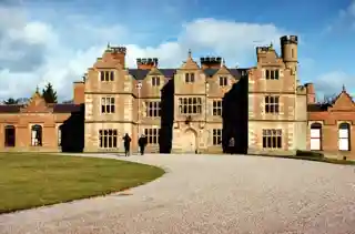 Brynkinalt Hall