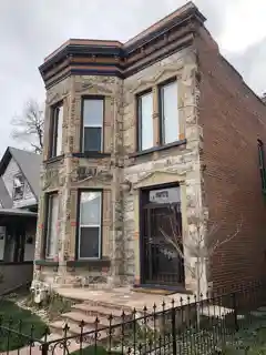 Samsonite House