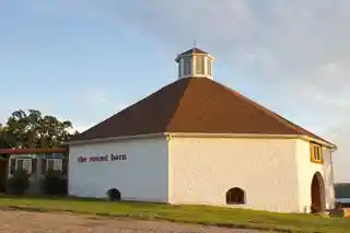 The Round Barn (Gilmore Barn)