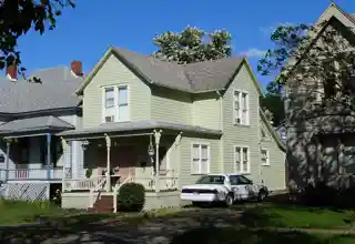 Mill–Pine Neighborhood Historic District