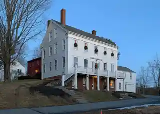 35 East Main Street