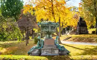 Riverside Cemetery