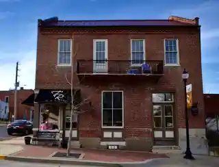 George Tamm Building