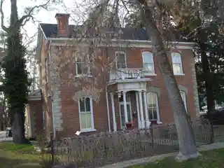 John R. Barnes House