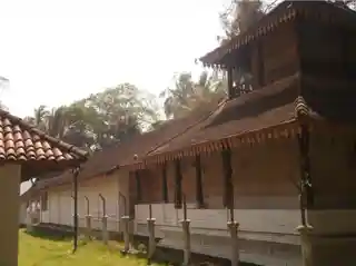 Badulla Kataragama Devalayaබදුල්ල කතරගම දේවාලය