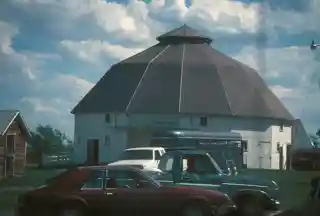 Niels Nielsen Fourteen-Side Barn Farm