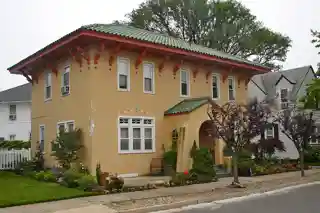 Marven Gardens Historic District