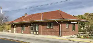 Berkeley Springs Train Depot
